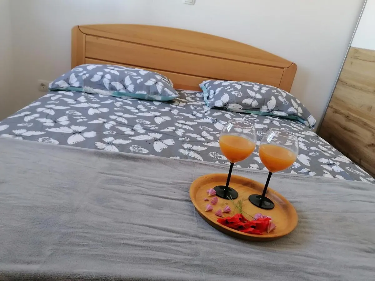 Apartman Ema Apartment Kastela